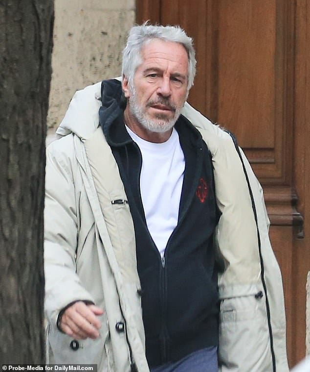 Un juge a décidé de desceller les documents qui nommeraient 177 Does, amis, recruteurs et victimes d'Epstein, dans les semaines à venir.