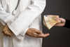 Des médecins allemands touchent 10 euros dès qu’ils dénoncent un patient non-vacciné