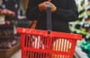 42% des Français les plus précaires disent avoir supprimé un repas, selon l’Ifop