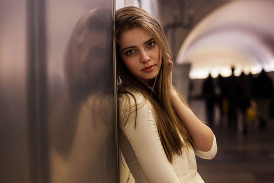 196705-R3L8T8D-900-different-countries-women-portrait-photography-michaela-noroc-5-moscow-russia