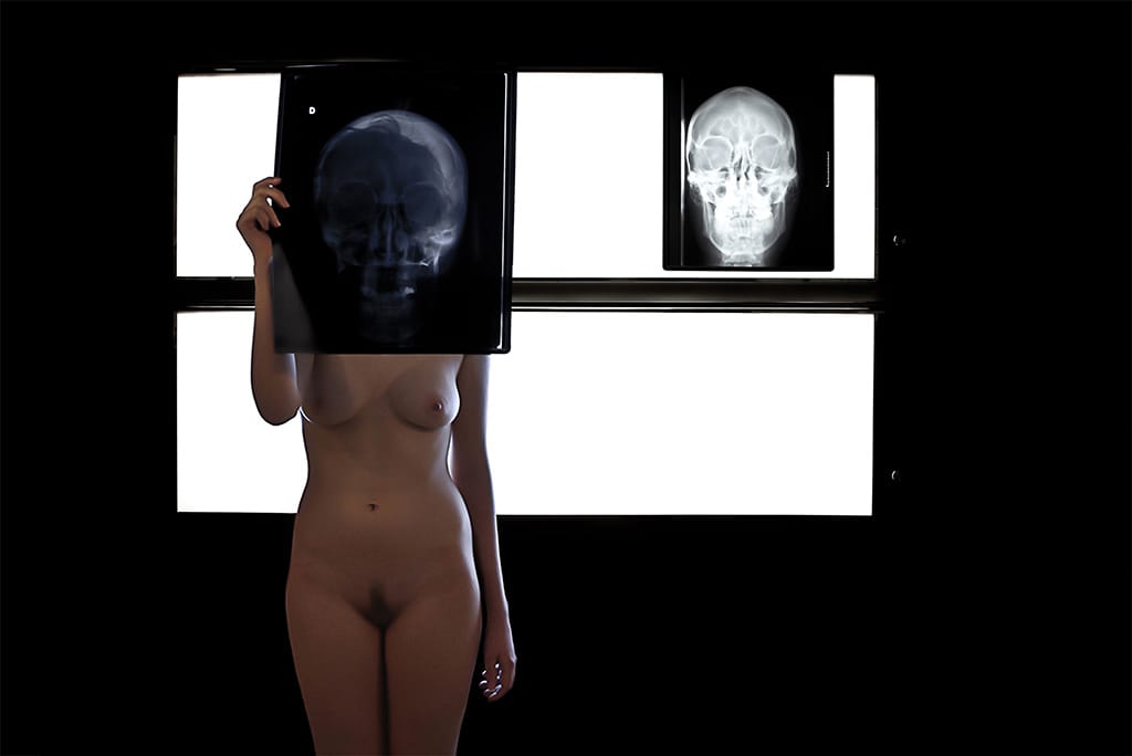 7_X_Woman-7