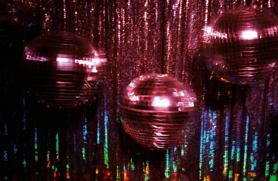 Balls-900x586