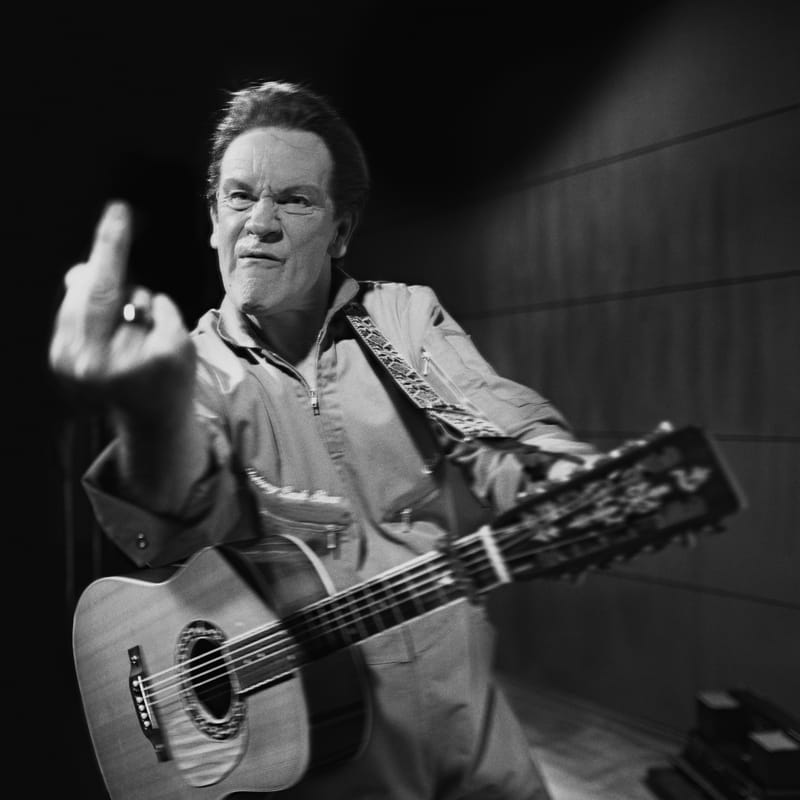 Jim_Marshall_Johnny_Cash_San_Quentin_Prison_1969_2014