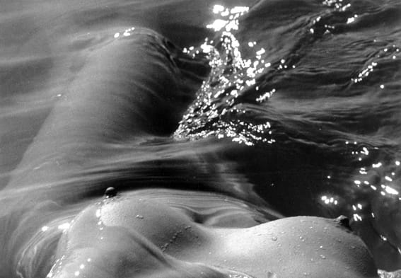 nu_de_la_mer_image_full