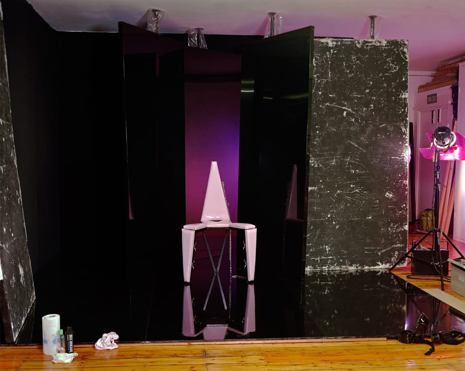 Empty Porn sets, Pink chair set