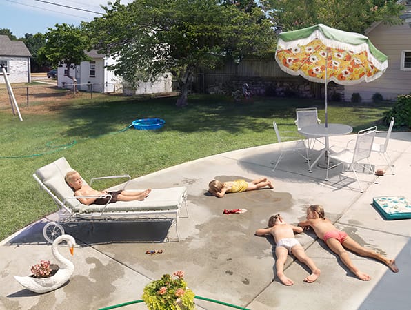 julie-blackmon_laying-out-2015_02